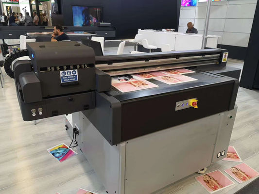 Stampatrici per adesivi digitali a letto piatto UV AC220V