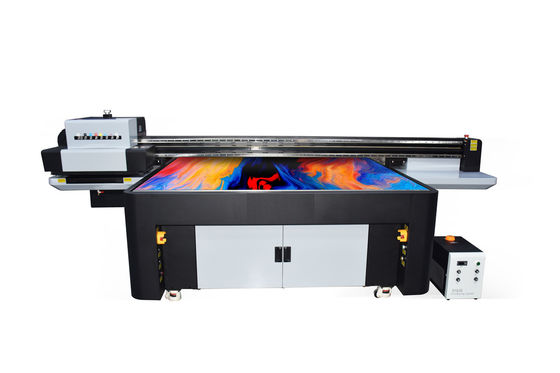 Stampa a nastro di precisione con inchiostro UV a LED Stampa a doppio colore bianco Modalità olio leggero 1800x1000mm Dimensione di stampa