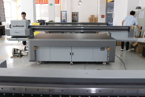 Stampa digitale a grande formato Equipaggiamento di stampa UV potente